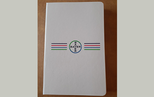 Cuaderno estampado con logo